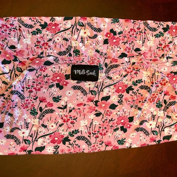 Milk Snob Cover Cambridge - Picture 4 of 4